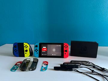 Nintendo Switch V1 + joycon aggiuntivi