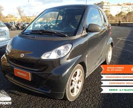 SMART fortwo 2 serie fortwo 800 40 kW coup pu...