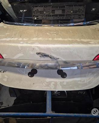 Baule - Bauletto Posteriore Per Jaguar XF 2010