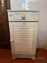 Armadietto di legno bagno o cucina