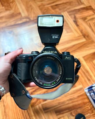Macchina fotografica Yashica