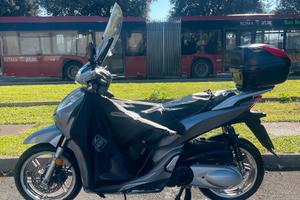 Honda SH 300i Special ABS Keyless Tagliandi Honda