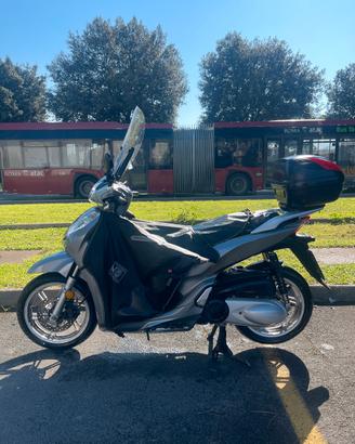 Honda SH 300i Special ABS Keyless Tagliandi Honda