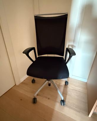 Sedia KASTEL ergonomica da ufficio e smart working