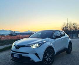 Toyota CHR garanzia ufficiale