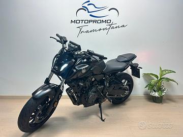 YAMAHA MT07 MT-07 / 2024 4.000KM UNIPRO
