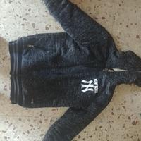 felpa imbottita  con cappuccio