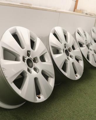 Cerchi in lega Audi A3 A4 A6 A6L 17 ORIGINALI