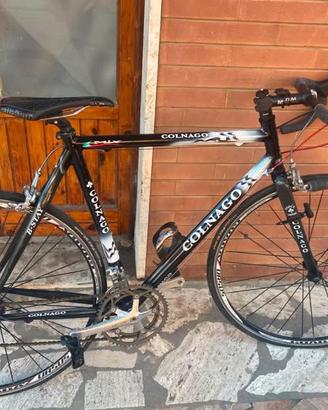 bicicletta COLNAGO da corsa