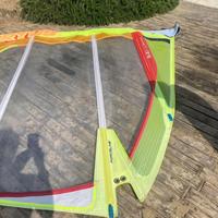 Vela windsurf Neilpride 8.2 elcat