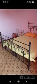 base letto (senza materasso e coperte