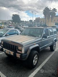 vari ricambi jeep cherokee