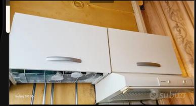 Mobile scolapiatti e cappa