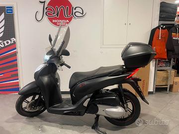 Honda SH 300 Sport Abs garanzia - gomme nuove