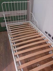letto Minnen IKEA allungabile con rete e materasso