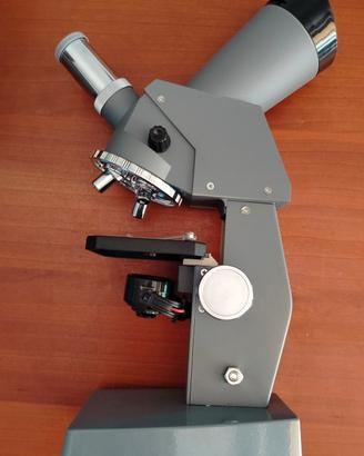 Microscopio + set scientifico Clementoni 