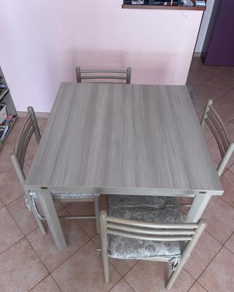 Tavolo allungabile
