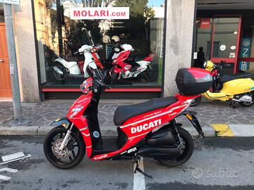 Kymco People S 125 Replica Ducati MotoGP Dovizioso