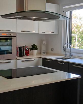 Cucina con elettrodomestici OFFERTI