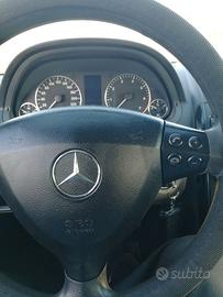 Mercedes classe A 160 blu efficiency