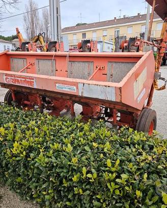 Trapianta patate grimme 4 file