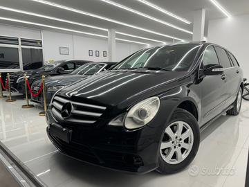 Mercedes-Benz R 320 cdi V6 4 Matic Sport lunga 6 P