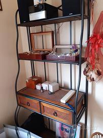 LIBRERIA IN MIDOLLINO E FERRO CON CASSETTI