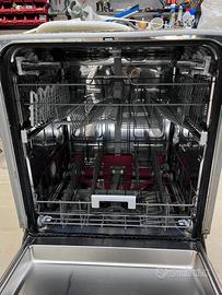 LAVASTOVIGLIE WHIRLPOOL DA INCASSO A+