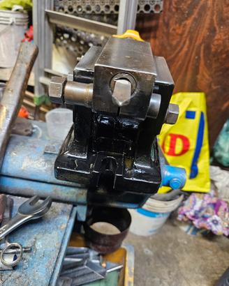 contropunta  x divisore