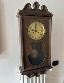 Orologio a pendolo vintage