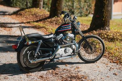 Harley Davidson sportster 883 edizione centenario