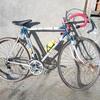 Bici da corsa atala