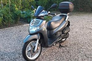Scooter Kymco 200 cc
