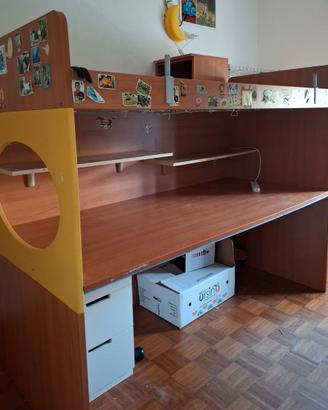 Camera da letto per ragazzi.
