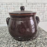Pentola in terracotta con coperchio nuova