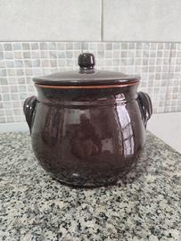Pentola in terracotta con coperchio nuova