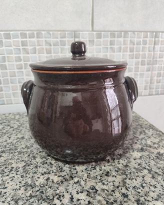 Pentola in terracotta con coperchio nuova