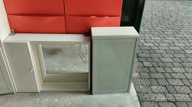 arredo bagno , mobili e lavandino