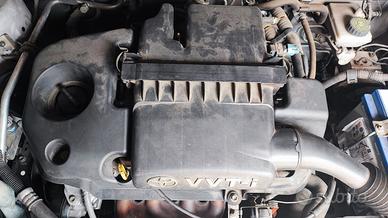 Motore Toyota Yaris 1.3 benz. cod. mot. 2SZFE