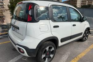 Panda cross unico proprietario 1.0 hybrid