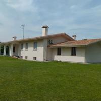 Villa singola immersa nel verde