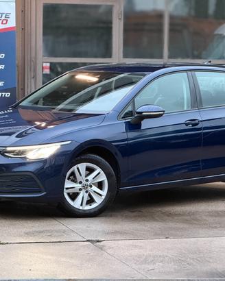 Volkswagen Golf 1.5 TSI Life MAUALE