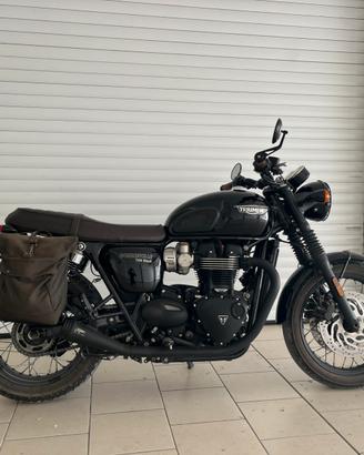 Triumph Bonneville t120 black