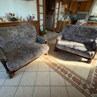 Coppia divani in legno e tessuto