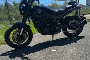 Benelli Leoncino 500 Trail