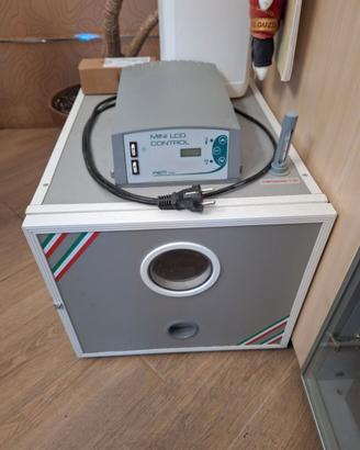 Incubatrice FIEM MG 50 JS