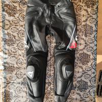 pantaloni 44 dainese uomo in pelle come NUOVI