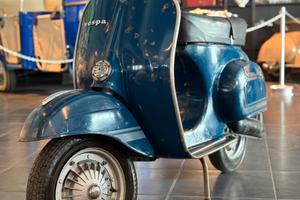 VESPA 125 PRIMAVERA ET3