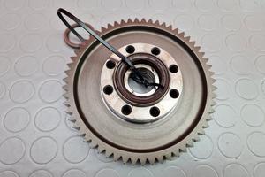 CORONA CAMPANA DUCATI MONSTER 900 1999 2002 IE 200