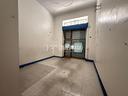 negozio-a-milano-via-ponte-seveso-1-locali